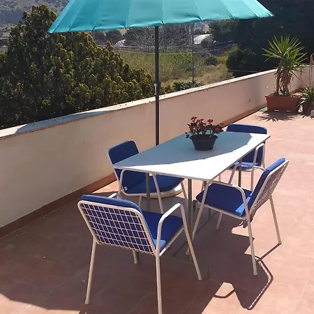 Rosalba - Cheap And Characteristic *